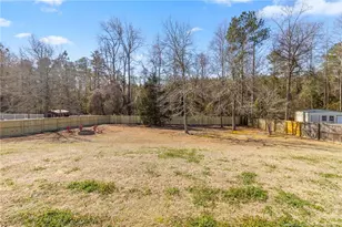 108 Breckenridge Dr, Raeford, NC 28376 - Photo 36