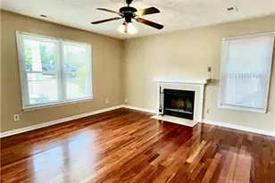 1583 Winnabow Dr, Fayetteville, NC 28304 - Photo 8