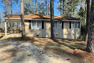 1112 Acorn St, Fayetteville, NC 28303 - Photo 1