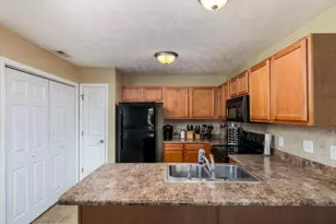 239 Van Buren Dr, Raeford, NC 28376 - Photo 8