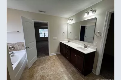 5137 Boxcut Lane, Hope Mills, NC 28348 - Photo 30