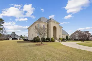 245 Stoneleigh Dr, Fayetteville, NC 28311 - Photo 4