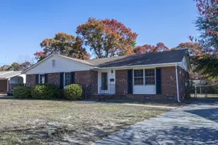 515 Carteret Pl, Fayetteville, NC 28311 - Photo 2