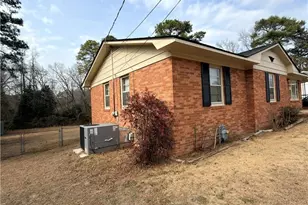 5340 S Sumac Cir, Fayetteville, NC 28304 - Photo 4