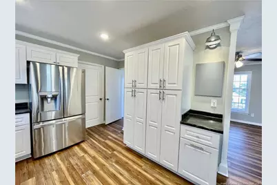 521 Deerpath Drive, Fayetteville, NC 28311 - Photo 8