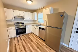 1015 Abrams St, Fayetteville, NC 28311 - Photo 6