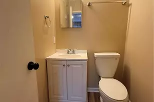 1015 Abrams St, Fayetteville, NC 28311 - Photo 12