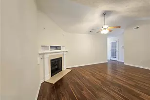 3026 Totley Dr, Fayetteville, NC 28306 - Photo 10