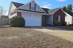 3026 Totley Dr, Fayetteville, NC 28306 - Photo 4