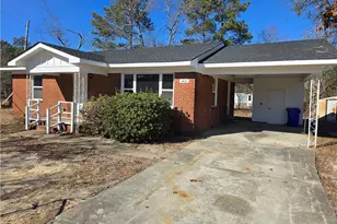 1401 Morrison Ave, Spring Lake, NC 28390 - Photo 2