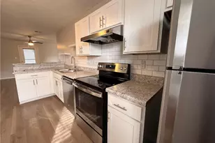 4924 Camden Rd, Hope Mills, NC 28348 - Photo 4