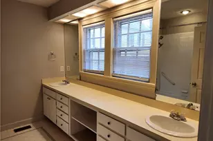 612 Greenland Dr, Fayetteville, NC 28305 - Photo 10