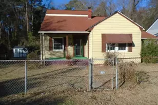 310 Hawthorne Rd, Fayetteville, NC 28301 - Photo 2