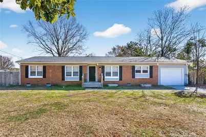 1083 Strickland Bridge Road, Fayetteville, NC 28304 - Photo 16