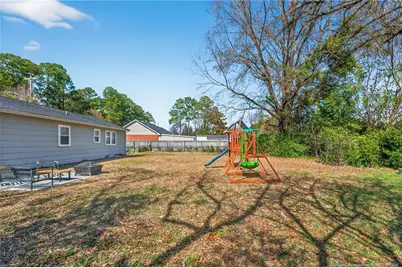 1083 Strickland Bridge Road, Fayetteville, NC 28304 - Photo 22