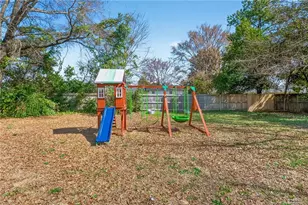 1083 Strickland Bridge Rd, Fayetteville, NC 28304 - Photo 20