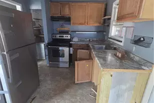 1320 Spring Ave, Spring Lake, NC 28390 - Photo 2