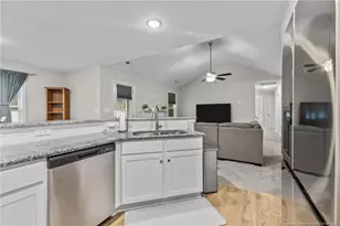 72 Magnolia St, Parkton, NC 28371 - Photo 12