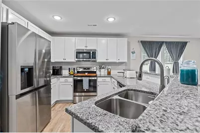 72 Magnolia Street, Parkton, NC 28371 - Photo 10