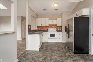 1547 Bingham Dr, Fayetteville, NC 28304 - Photo 16