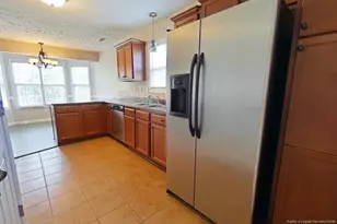 472 Collinwood Dr, Raeford, NC 28376 - Photo 4