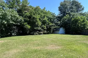 420 Durant Dr, Fayetteville, NC 28304 - Photo 14