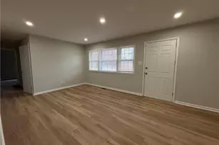 3725 Sandra Dr, Fayetteville, NC 28304 - Photo 2