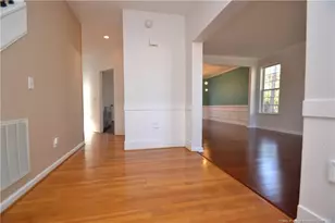 900 Creek Haven Dr, Holly Springs, NC 27540 - Photo 2