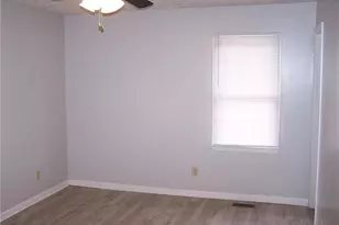 6836 Winthrop Dr, Fayetteville, NC 28311 - Photo 10