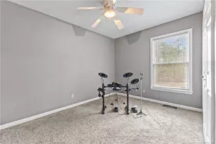 2846 Copenhagen Dr, Fayetteville, NC 28301 - Photo 14