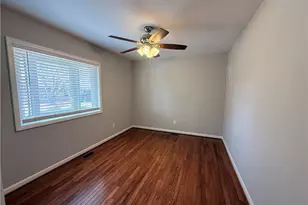 848 Castleberry Ct, Vass, NC 28394 - Photo 4