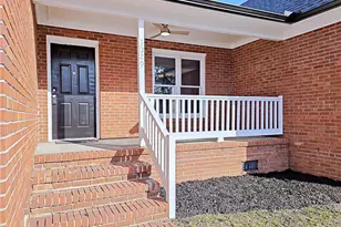 3029 Rosemeade Dr, Fayetteville, NC 28306 - Photo 2