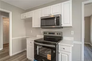 625 Creedmoore Cir, Hope Mills, NC 28348 - Photo 6