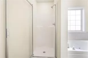 5617 Thackeray Dr, Fayetteville, NC 28306 - Photo 22