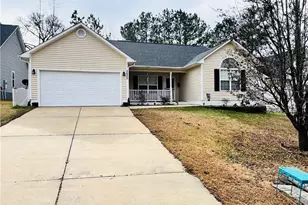 2625 Cameron Woods Ln, Fayetteville, NC 28306 - Photo 1