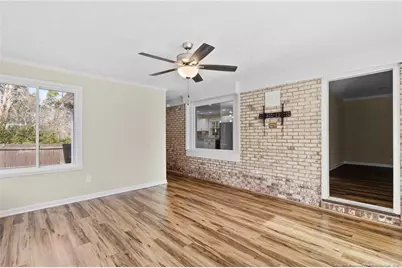 402 Thorncliff Drive, Fayetteville, NC 28303 - Photo 18