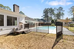 402 Thorncliff Dr, Fayetteville, NC 28303 - Photo 36