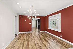 402 Thorncliff Dr, Fayetteville, NC 28303 - Photo 8