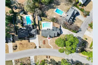 402 Thorncliff Drive, Fayetteville, NC 28303 - Photo 4