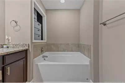 2828 Mosquera Drive, Fayetteville, NC 28306 - Photo 24