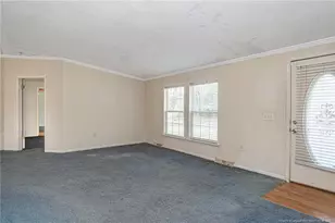 210 E Pierce St, Warsaw, NC 28398 - Photo 6