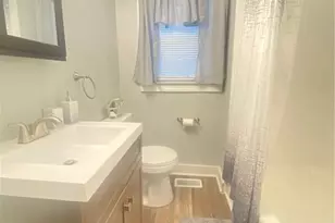 110 N Grove Ave, Rockingham, NC 28379 - Photo 8