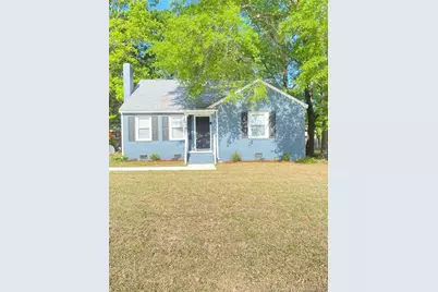 110 N Grove Avenue, Rockingham, NC 28379 - Photo 1
