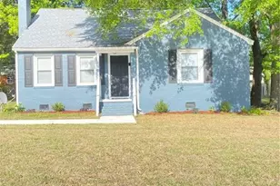 110 N Grove Ave, Rockingham, NC 28379 - Photo 1