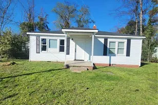 3234 Chandler St, Fayetteville, NC 28303 - Photo 2