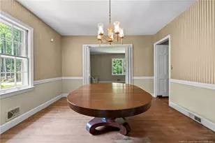 511 Maplewood Dr, Sanford, NC 27330 - Photo 10