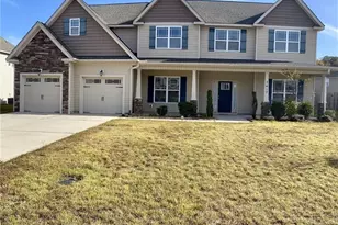 3413 Summer Cove Dr, Fayetteville, NC 28306 - Photo 1