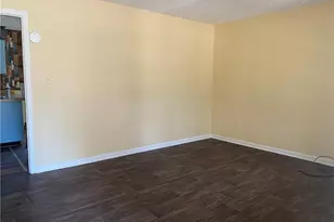 111 Buie St, Red Springs, NC 28377 - Photo 8