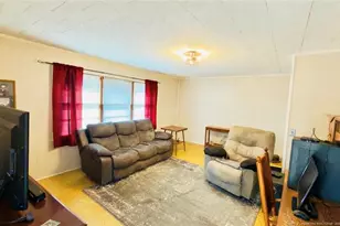 5271 Tobacco Rd, Orrum, NC 28369 - Photo 8