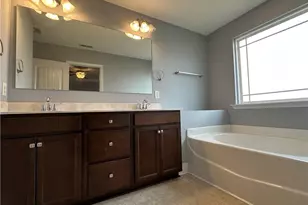 2149 Heathcote Dr, Fayetteville, NC 28314 - Photo 32